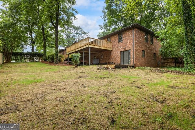 1124 Ponderosa Park Drive, Forest Park, GA 30297