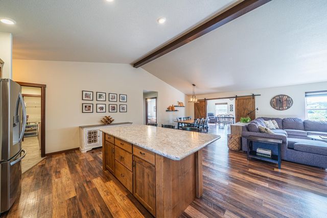 2033 Long Lake Road, Detroit Lakes, MN 56501