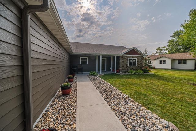 2033 Long Lake Road, Detroit Lakes, MN 56501