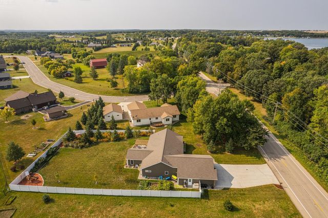 2033 Long Lake Road, Detroit Lakes, MN 56501