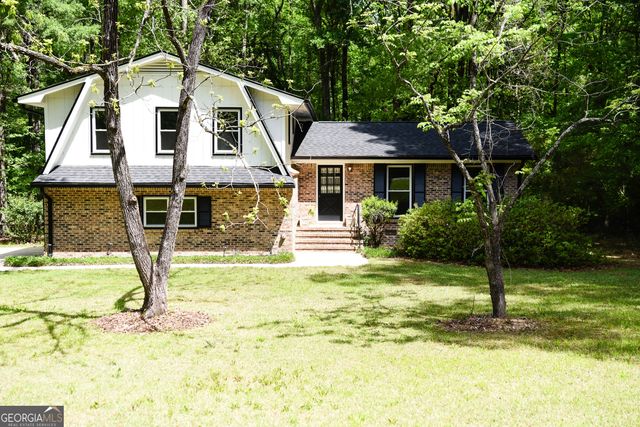 50 Frasier Drive, Brooks, GA 30205