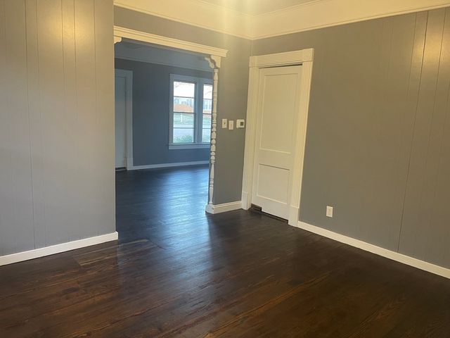 707 N 9th Street, Ballinger, TX 76821