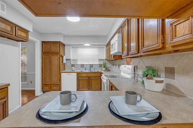 15510 Tadworth Court, Houston, TX 77062