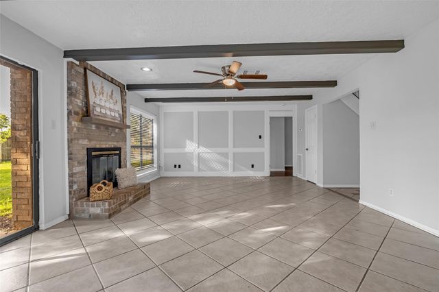 15510 Tadworth Court, Houston, TX 77062