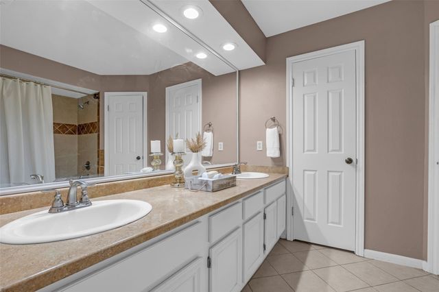 15510 Tadworth Court, Houston, TX 77062