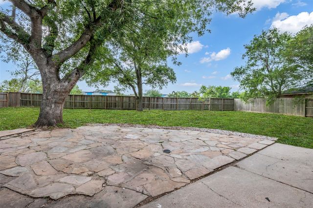 15510 Tadworth Court, Houston, TX 77062