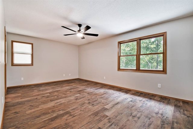 1 May Lane, Bella Vista, AR 72715