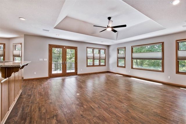 1 May Lane, Bella Vista, AR 72715