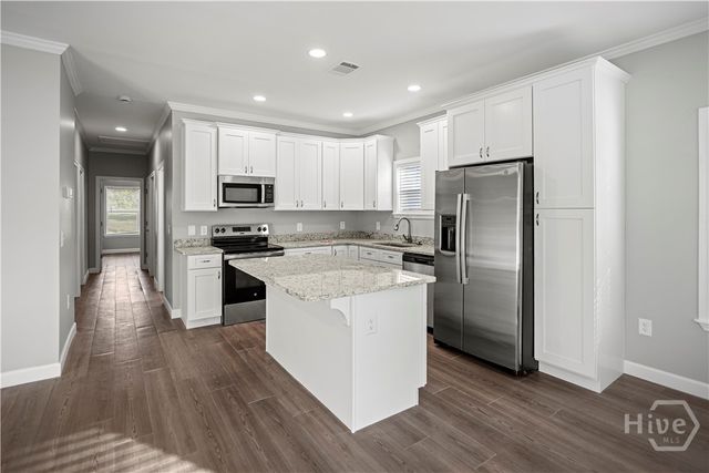 34 SW Pear Street, Ludowici, GA 31316