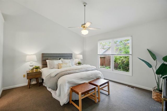 5463 Hanover Circle, Cincinnati, OH 45230