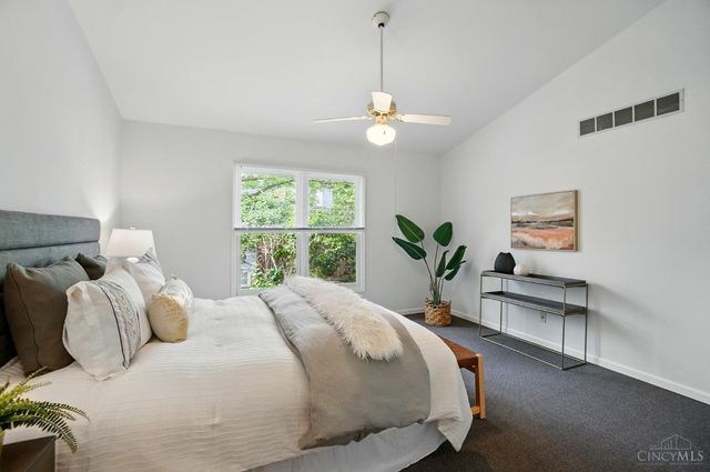 5463 Hanover Circle, Cincinnati, OH 45230