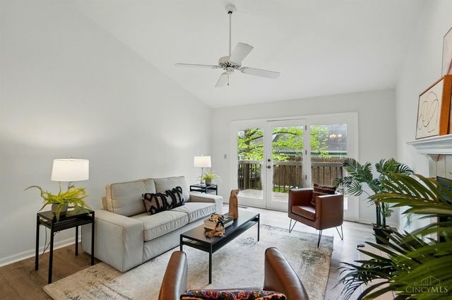 5463 Hanover Circle, Cincinnati, OH 45230