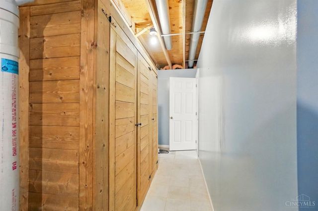 5463 Hanover Circle, Cincinnati, OH 45230