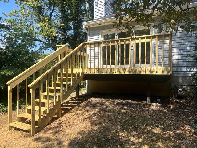 5463 Hanover Circle, Cincinnati, OH 45230