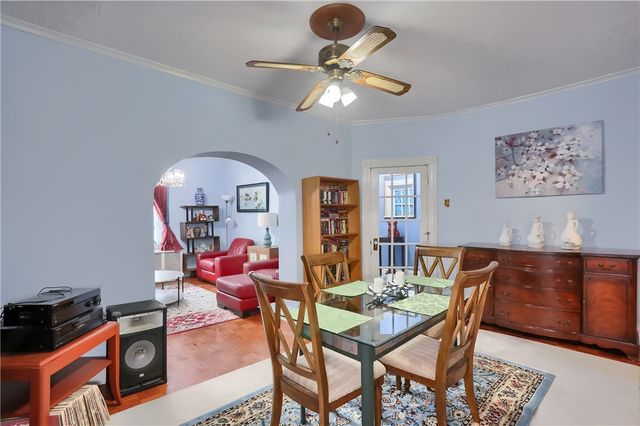 19 S 6th St, Duquesne, PA 15110