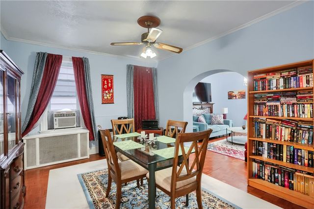 19 S 6th St, Duquesne, PA 15110