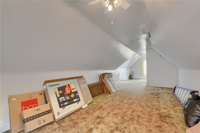 19 S 6th St, Duquesne, PA 15110