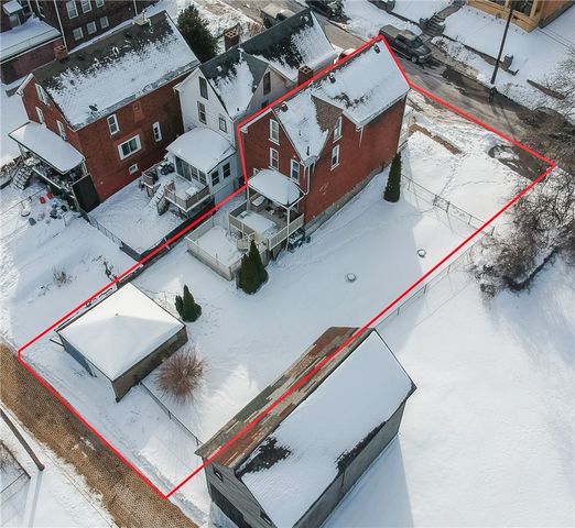 19 S 6th St, Duquesne, PA 15110