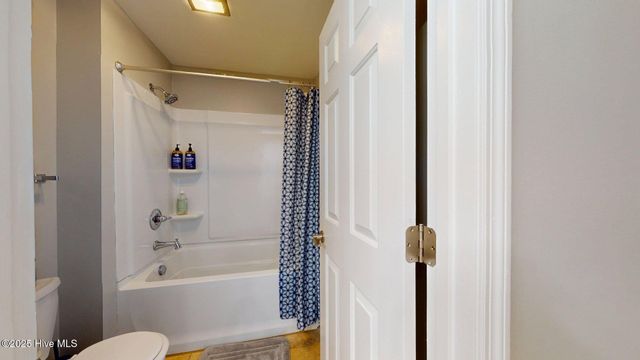 704 Dover Street, Southern Pines, NC 28387