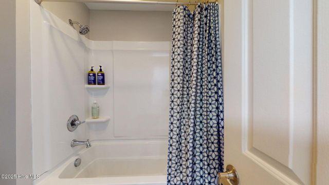 704 Dover Street, Southern Pines, NC 28387