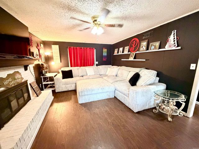 4 Reynolds, Mcgehee, AR 71654