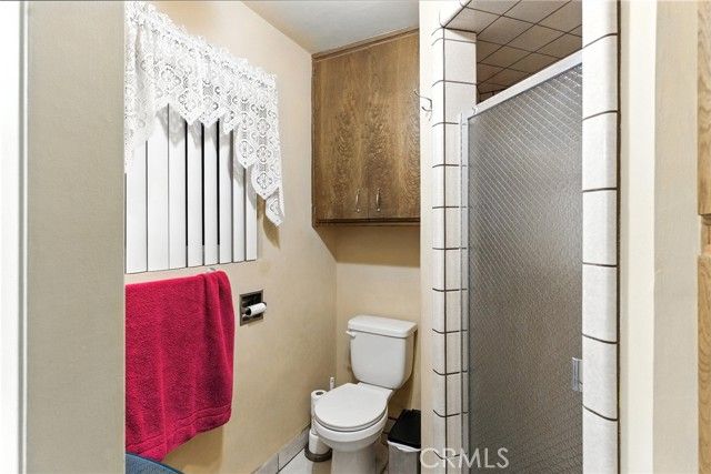 2924 Raccoon Drive, Mountain Mesa, CA 93240