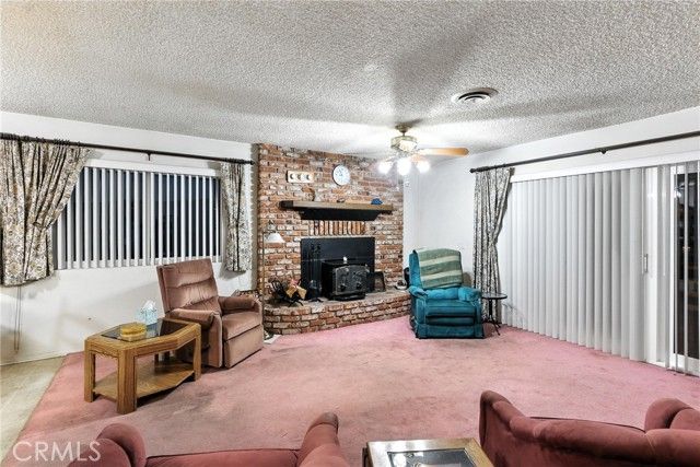 2924 Raccoon Drive, Mountain Mesa, CA 93240