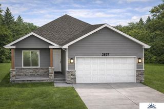 2837 Lakeside Drive, Plattsmouth, NE 68048