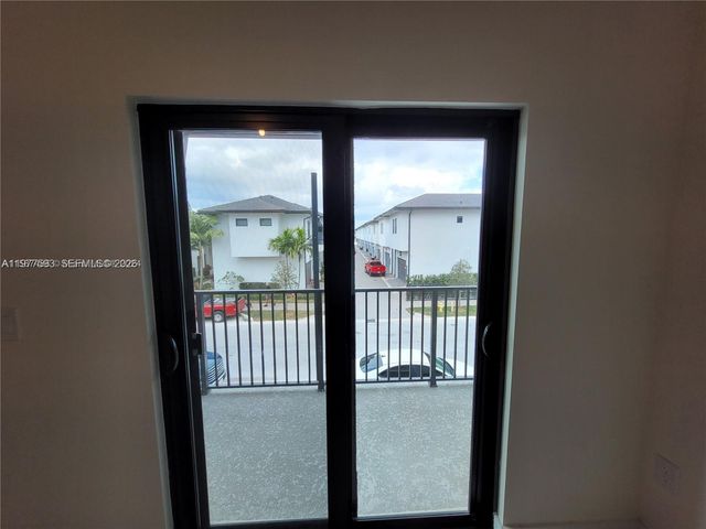 4558 NW 83rd Ave 4558, Doral, FL 33166