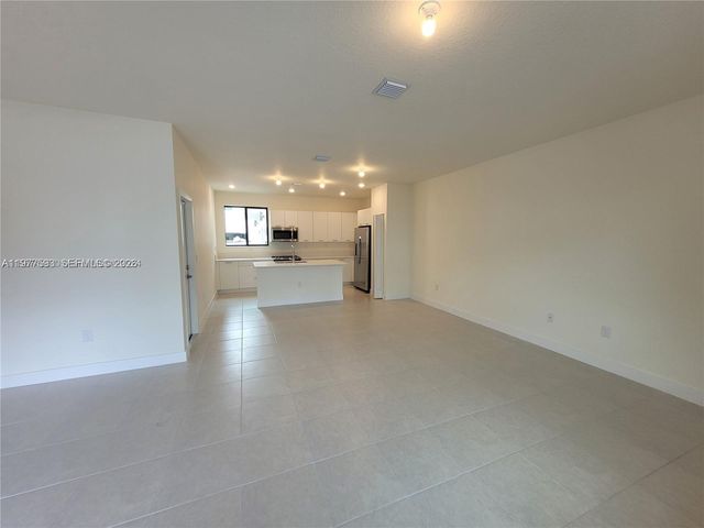 4558 NW 83rd Ave 4558, Doral, FL 33166