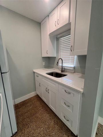40 82ND AVENUE Unit 2, St Petersburg, FL 33706