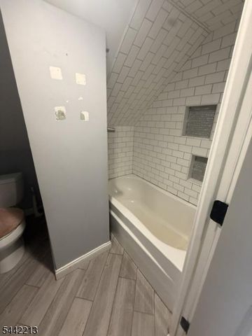 211 Bradford Ave, Linden City, NJ 07036