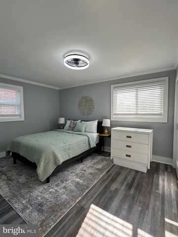 312 60TH ST NE, Washington, DC 20019