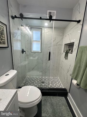 312 60TH ST NE, Washington, DC 20019