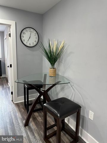 312 60TH ST NE, Washington, DC 20019