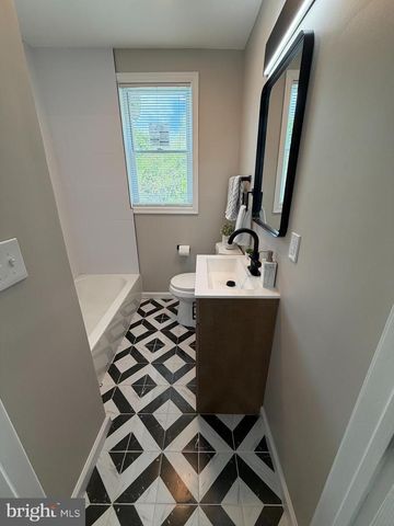 3903 OAKFORD AVE, Baltimore, MD 21215