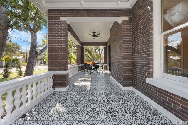 148 E Elsmere, San Antonio, TX 78212