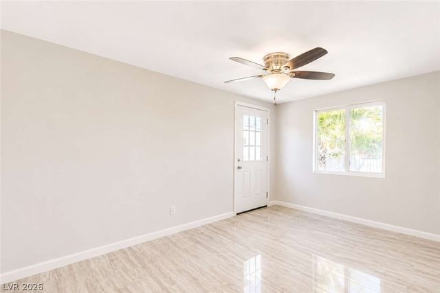 1932 Hassett Avenue, Las Vegas, NV 89104