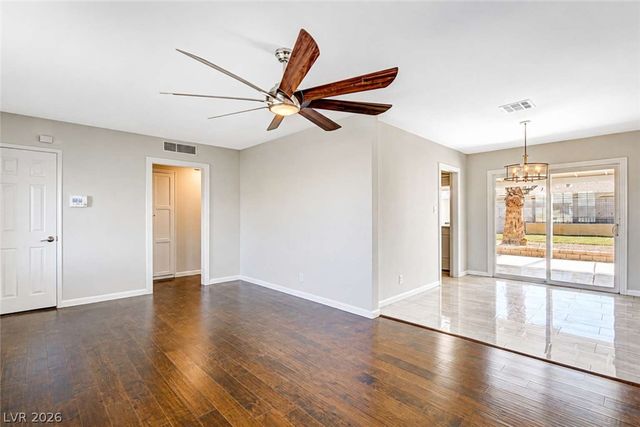1932 Hassett Avenue, Las Vegas, NV 89104