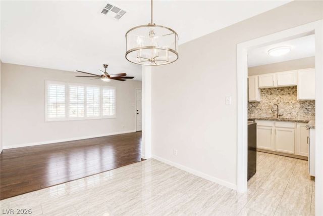 1932 Hassett Avenue, Las Vegas, NV 89104