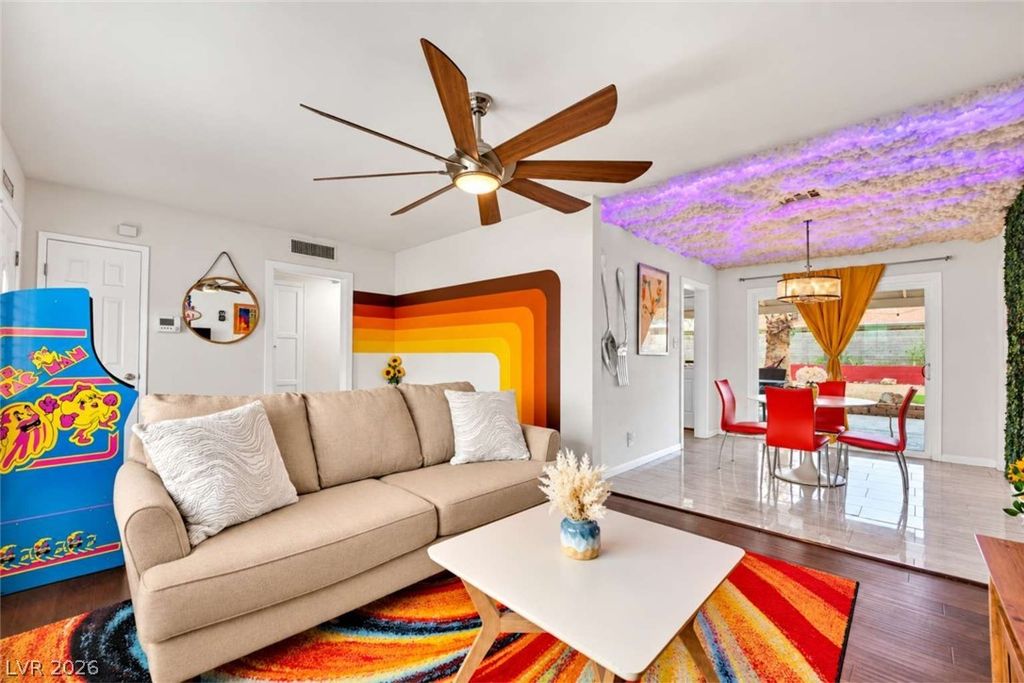 1932 Hassett Avenue, Las Vegas, NV 89104 — photo 3
