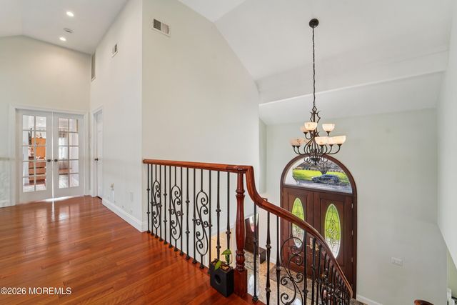 17 Riverside Lane, Holmdel, NJ 07733