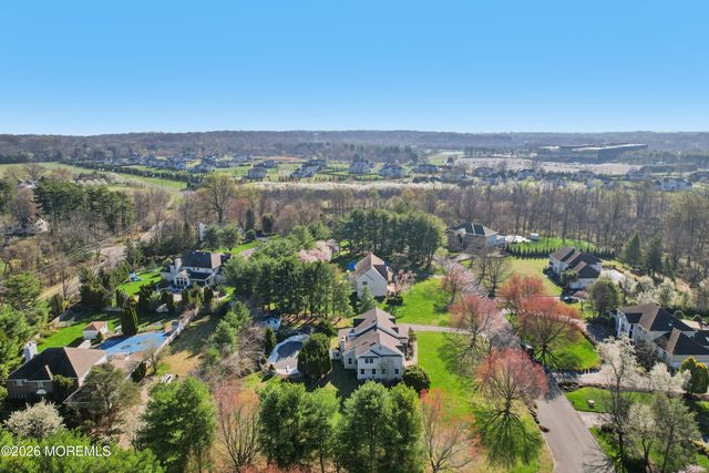 17 Riverside Lane, Holmdel, NJ 07733