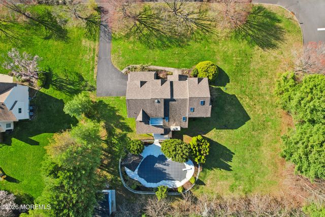 17 Riverside Lane, Holmdel, NJ 07733