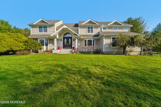 17 Riverside Lane, Holmdel, NJ 07733