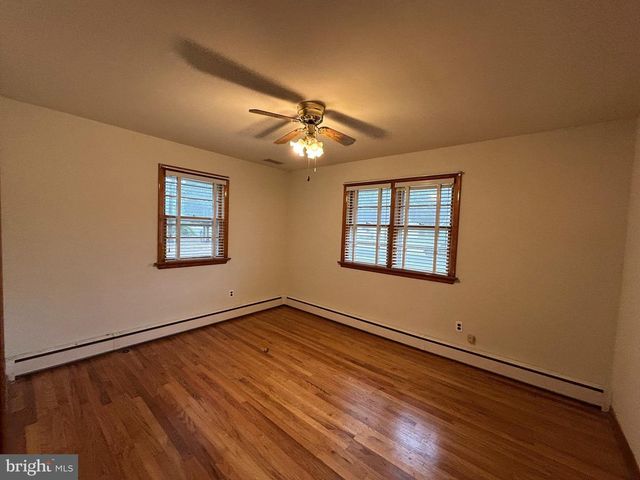 440 BERNSHOUSE AVE, Hammonton, NJ 08037