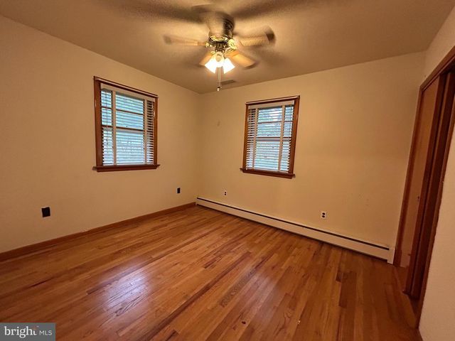 440 BERNSHOUSE AVE, Hammonton, NJ 08037