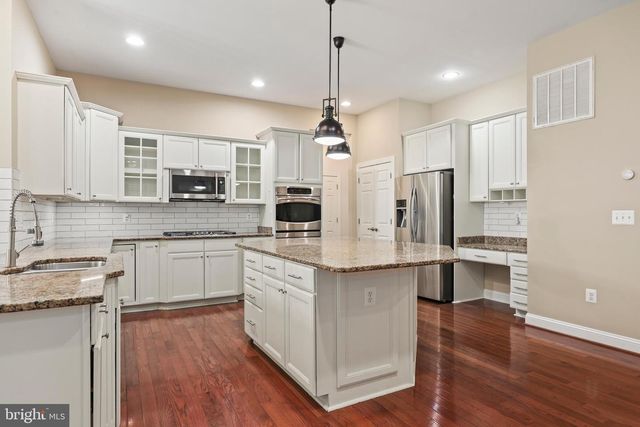 1019 E KENSINGTON CIR, Fredericksburg, VA 22401