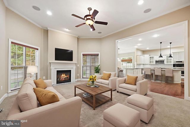 1019 E KENSINGTON CIR, Fredericksburg, VA 22401