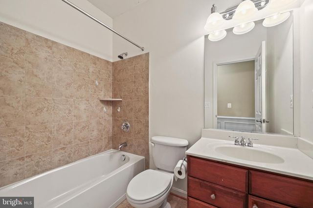 1019 E KENSINGTON CIR, Fredericksburg, VA 22401